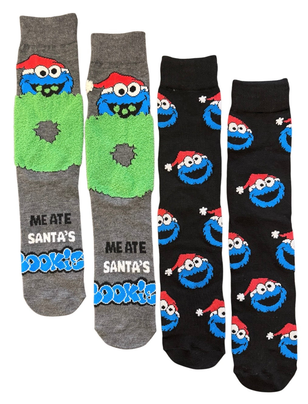 SESAME STREET Men’s CHRISTMAS 2 Pair Of COOKIE MONSTER Socks ‘ME ATE SANTA’S COOKIES’ - Novelty Socks And Slippers
