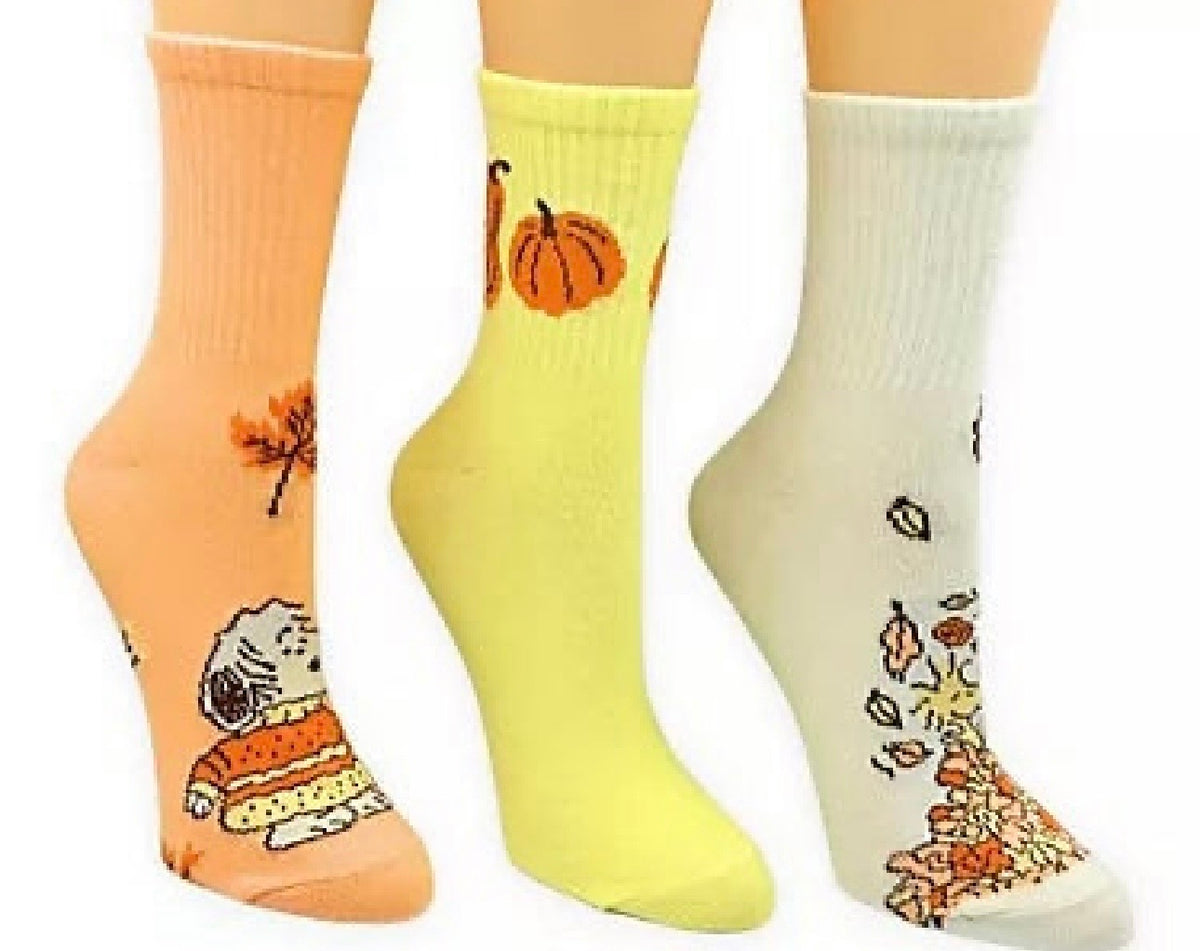 PEANUTS Ladies THANKSGIVING 3 Pair Of Socks PILGRIM SNOOPY (Choose Style)