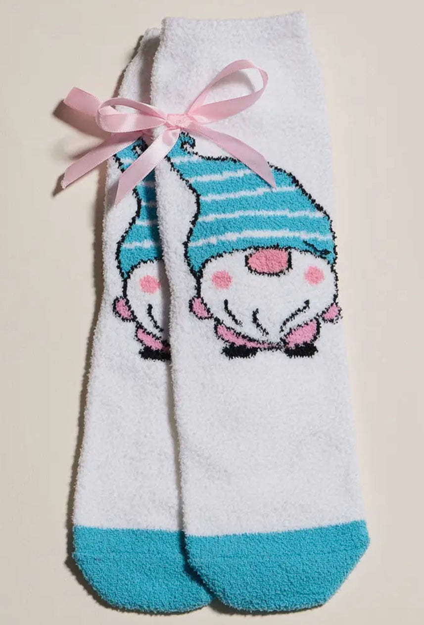 CUTE CHRISTMAS GNOMES Ladies 4 Pair Of Fuzzy Socks Gift Set - Novelty Socks And Slippers