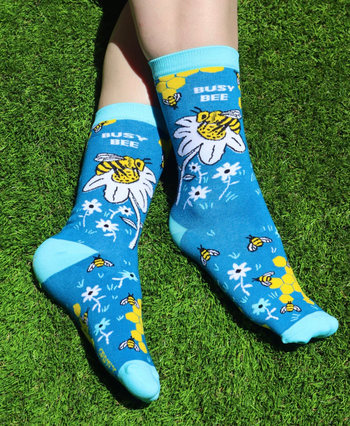 GROOVY THINGS Brand Ladies BUSY BEE Socks - Novelty Socks And Slippers