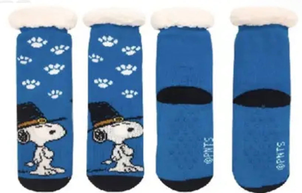 PEANUTS LADIES PILGRIM SNOOPY SHERPA LINED GRIPPER BOTTOM THANKSGIVING SLIPPER SOCKS