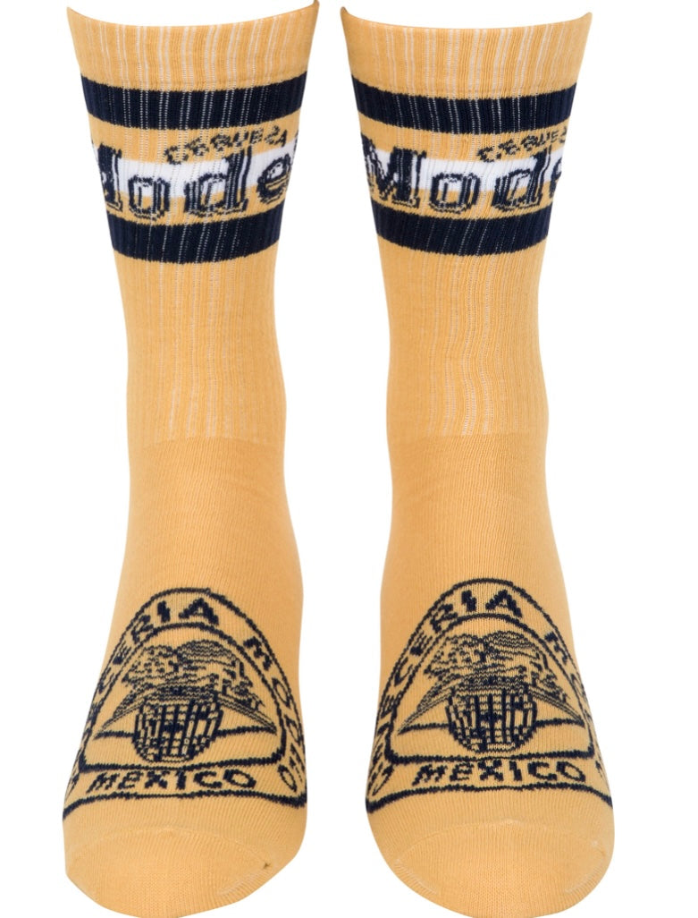 MODELO BEER Men’s 2 Pair Of Socks ESPIRITU LUCHADOR - Novelty Socks And Slippers