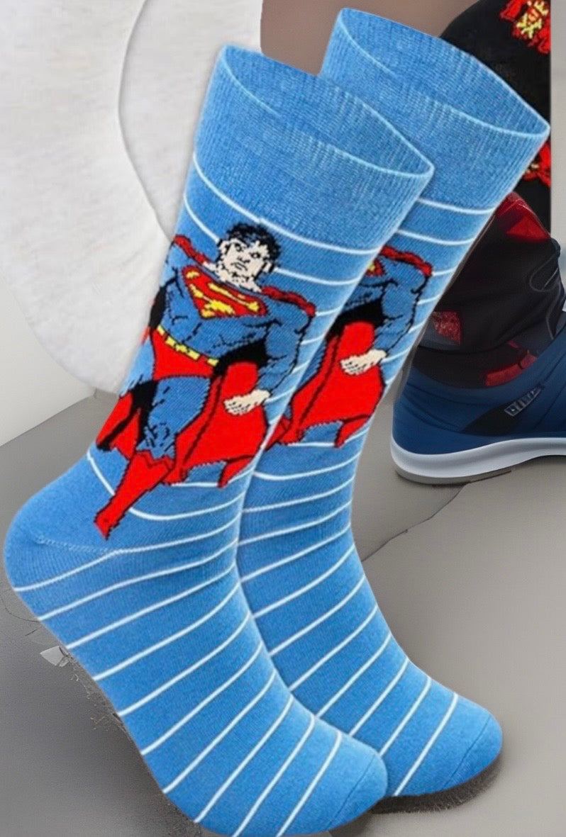 DC COMICS SUPERMAN Men's 2 Pair Of Socks 'POW' - Novelty Socks And Slippers