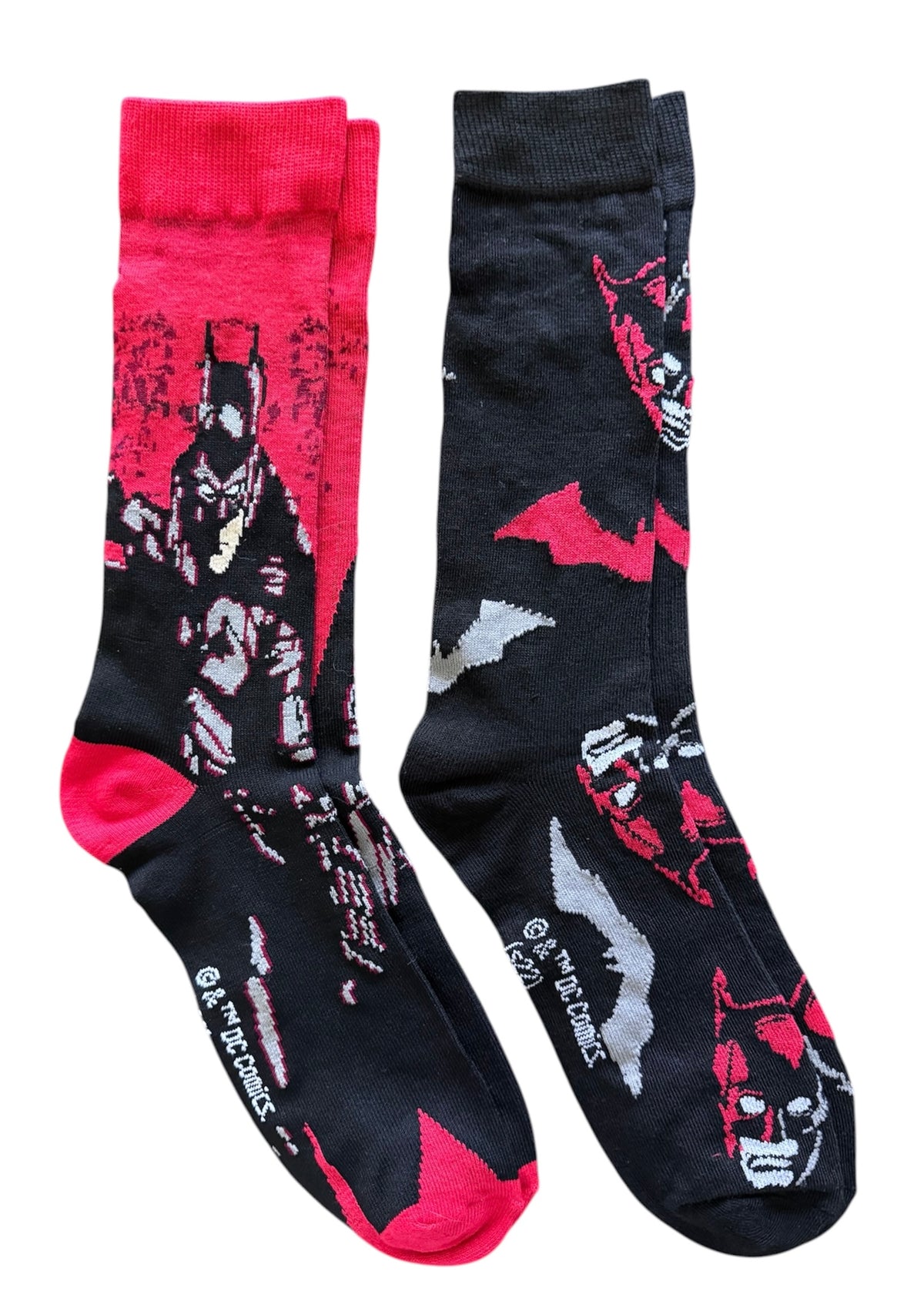 DC COMICS THE BATMAN Men’s 2 Pair Of Socks - Novelty Socks And Slippers