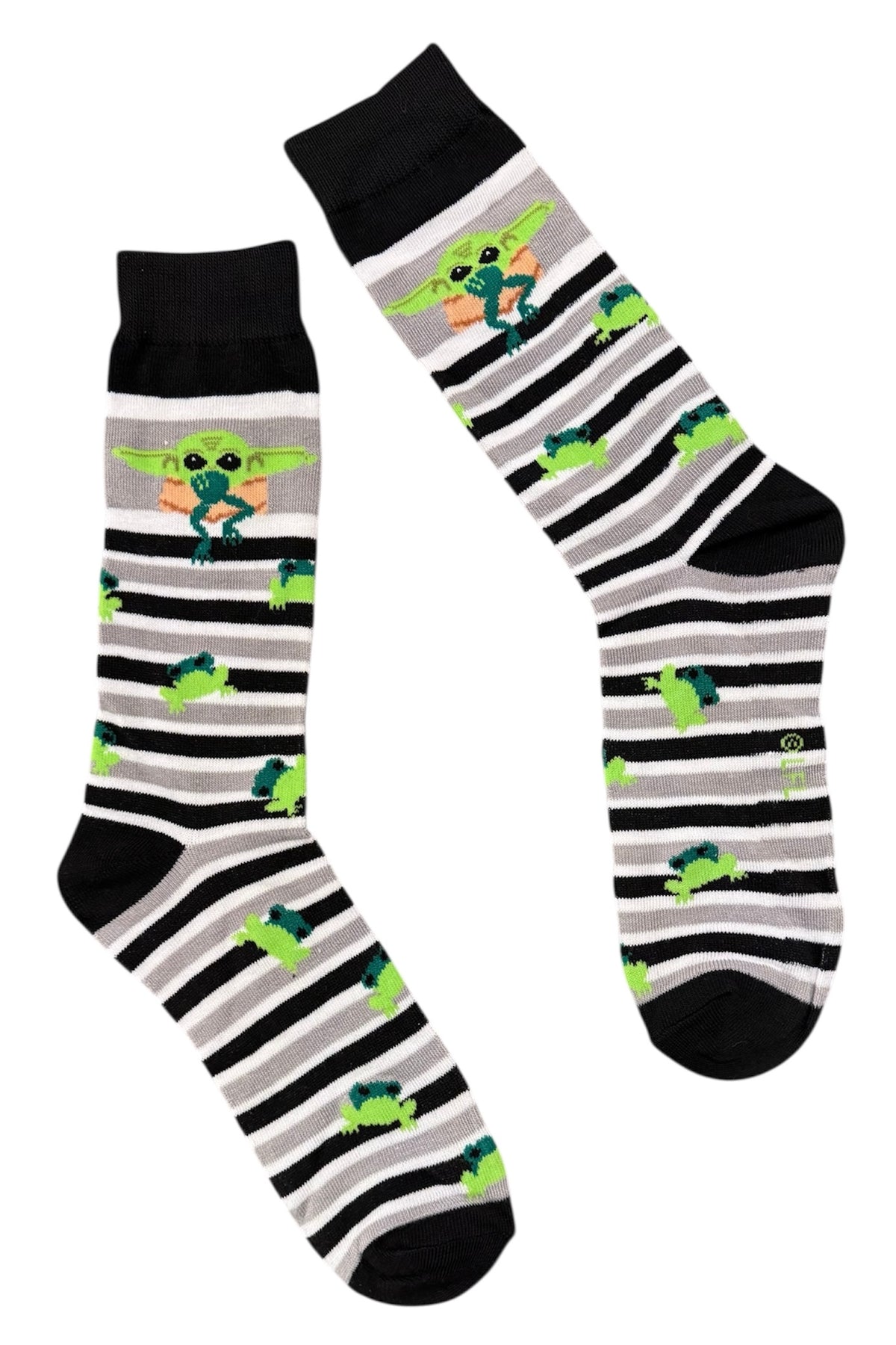 STAR WARS MANDALORIAN Men’s BABY YODA WITH FROGS Socks - Novelty Socks And Slippers