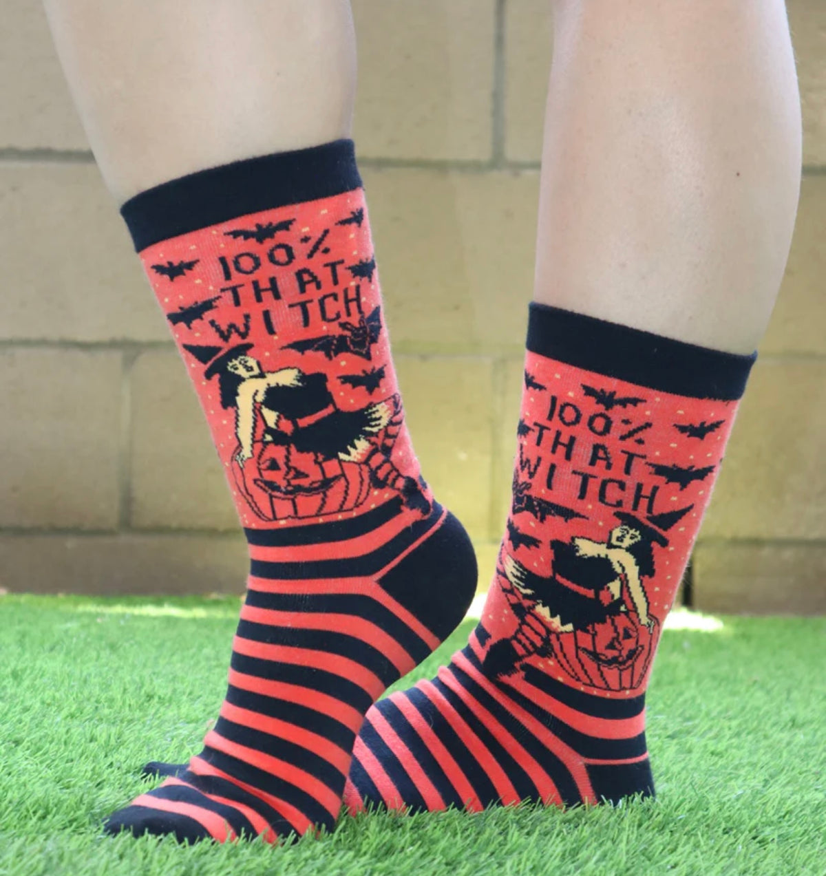 GROOVY THINGS Brand Ladies HALLOWEEN Socks ‘100% THAT WITCH’ - Novelty Socks And Slippers