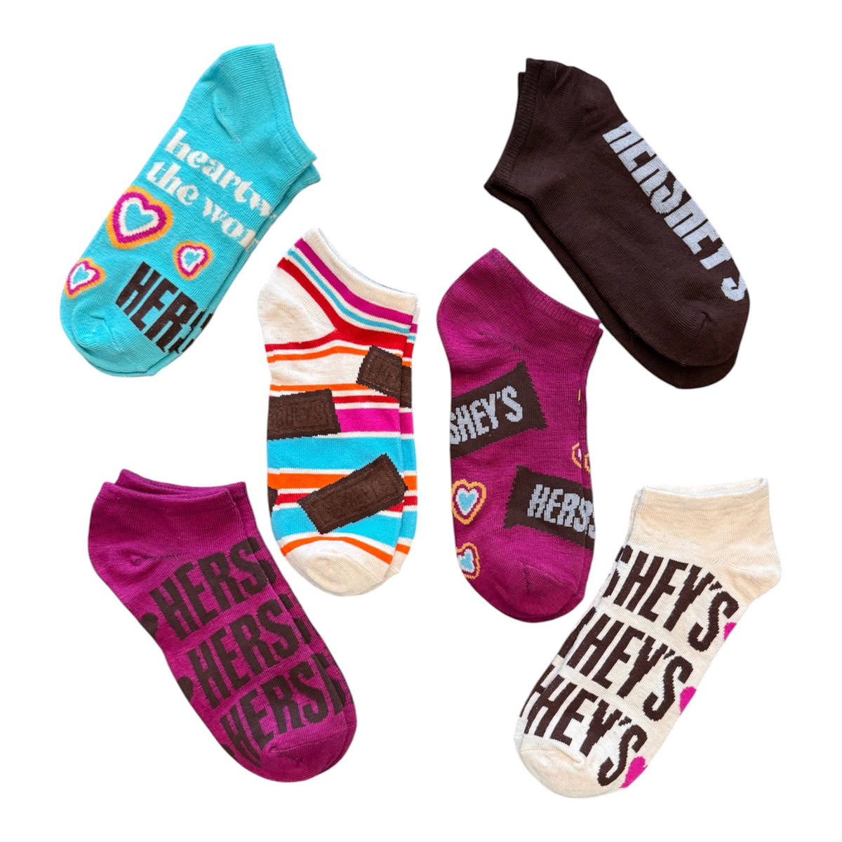 HERSHEY CHOCOLATE BARS Candy Ladies 6 Pair Of Low Show Socks 'HEARTWARMING THE WORLD'