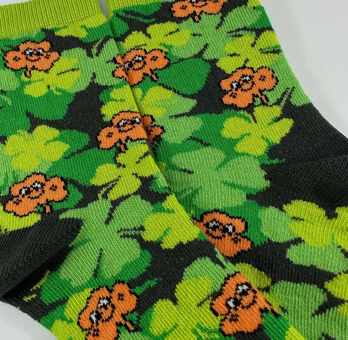 ST. PATRICKS DAY Unisex Kids SHAMROCKS Socks (Choose Size) By Sock Panda Brand - Novelty Socks And Slippers