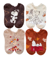 PEANUTS Ladies Autumn Fall 4 Pair Of Fuzzy Soft Socks SNOOPY, WOODSTOCK With Leaves