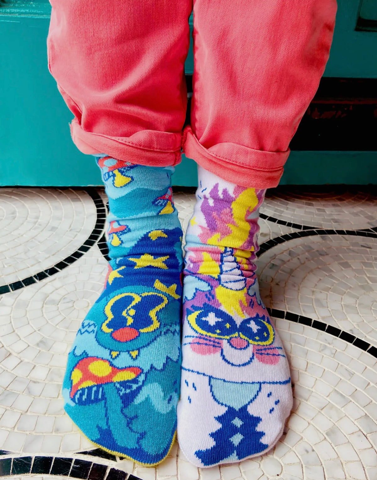 PALS SOCKS Brand Unisex Toddler & Kids CAT Mismatched Gripper Bottom Socks ABRA & CATABRA (CHOOSE SIZE) - Novelty Socks And Slippers