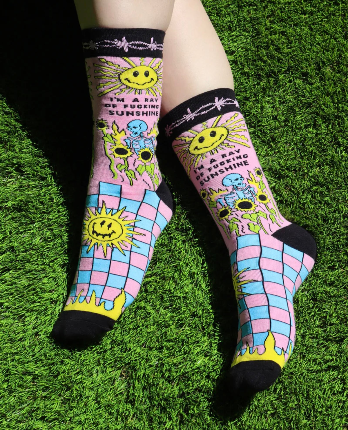 GROOVY THINGS Brand Ladies I’M A RAY OF FUCKING SUNSHINE Socks - Novelty Socks And Slippers