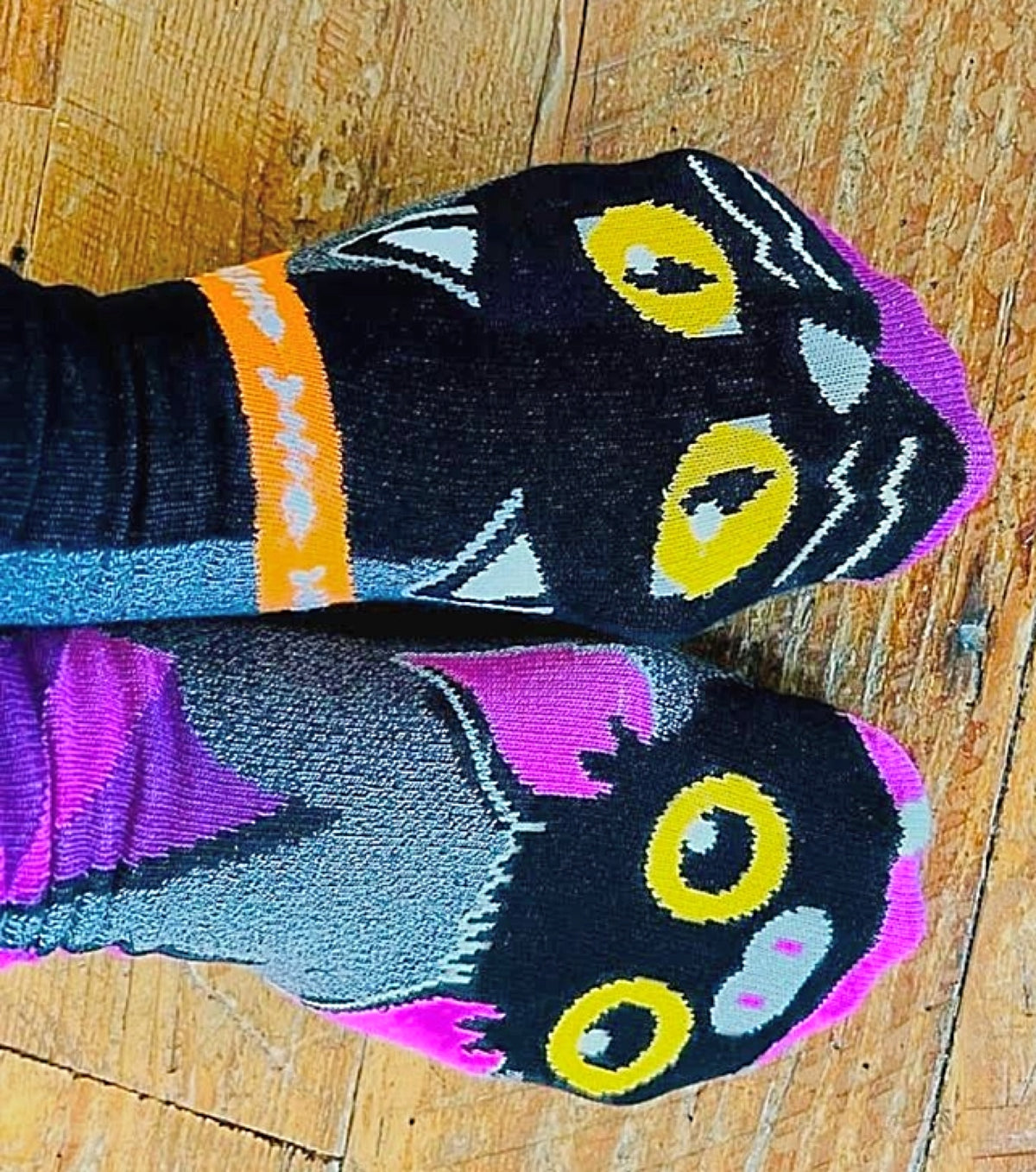 PALS Socks Brand Unisex HALLOWEEN BAT & BLACK CAT Mismatched Gripper Bottom Socks (CHOOSE SIZE) - Novelty Socks for Less