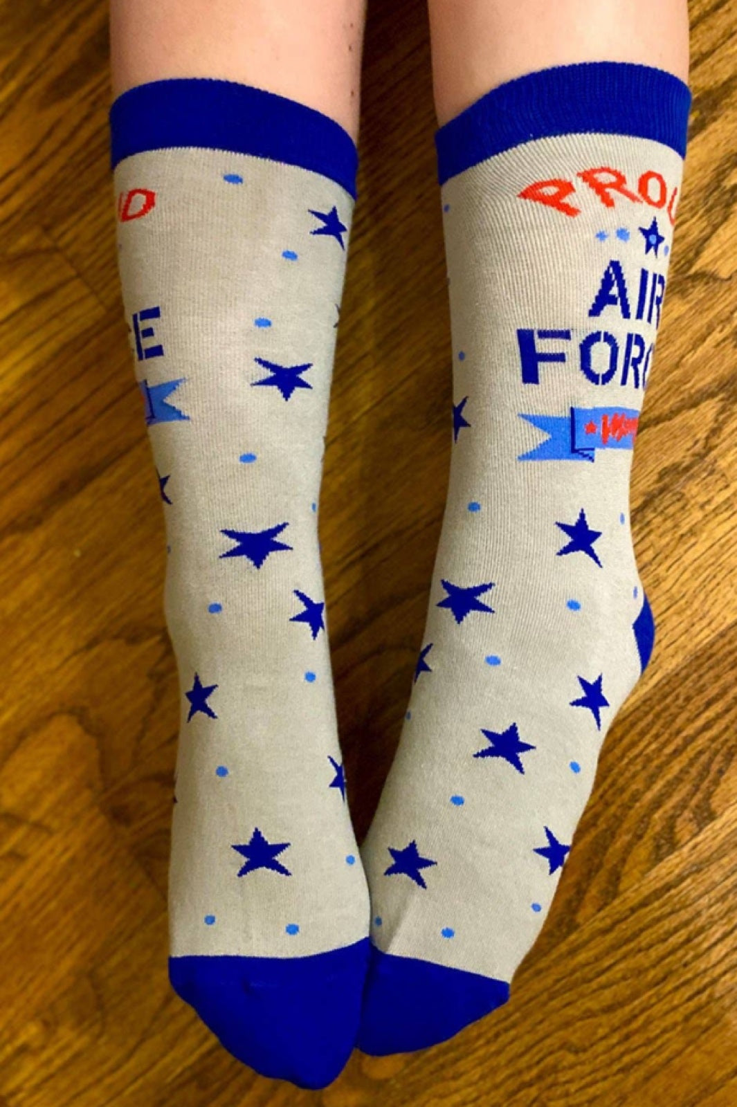 FABDAZ Brand Ladies PROUD AIR FORCE MOM Socks - Novelty Socks for Less