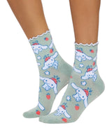 SANRIO HELLO KITTY Ladies CINNAMOROLL 2 Pair Of Socks With STRAWBERRIES & FLOWERS - Novelty Socks And Slippers