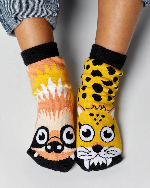 SLOTH & CHEETAH Toddler Unisex Mismatched Gripper Bottom Socks PALS SOCKS Brand - Novelty Socks And Slippers