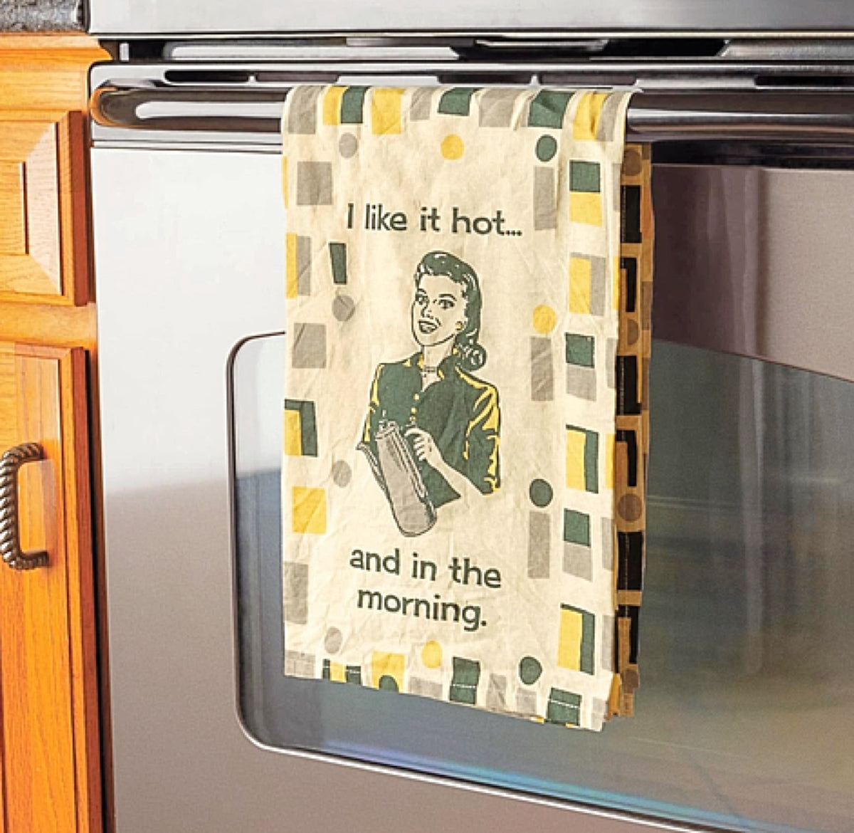 PRIMITIVES BY KATHY Kitchen Tea Towel ‘I LIKE IT HOT… & IN THE MORNING’ - Novelty Socks And Slippers