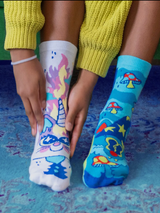 PALS SOCKS Brand Unisex Toddler & Kids CAT Mismatched Gripper Bottom Socks ABRA & CATABRA (CHOOSE SIZE) - Novelty Socks And Slippers