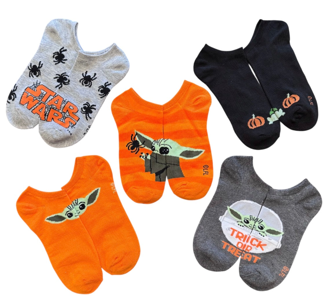STAR WARS THE MANDALORIAN LADIES 5 Pair Of HALLOWEEN NO SHOW BABY YODA SOCKS 'TRICK OR TREAT' - Novelty Socks And Slippers