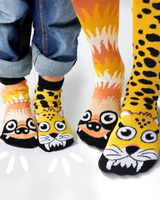 SLOTH & CHEETAH Toddler Unisex Mismatched Gripper Bottom Socks PALS SOCKS Brand - Novelty Socks And Slippers