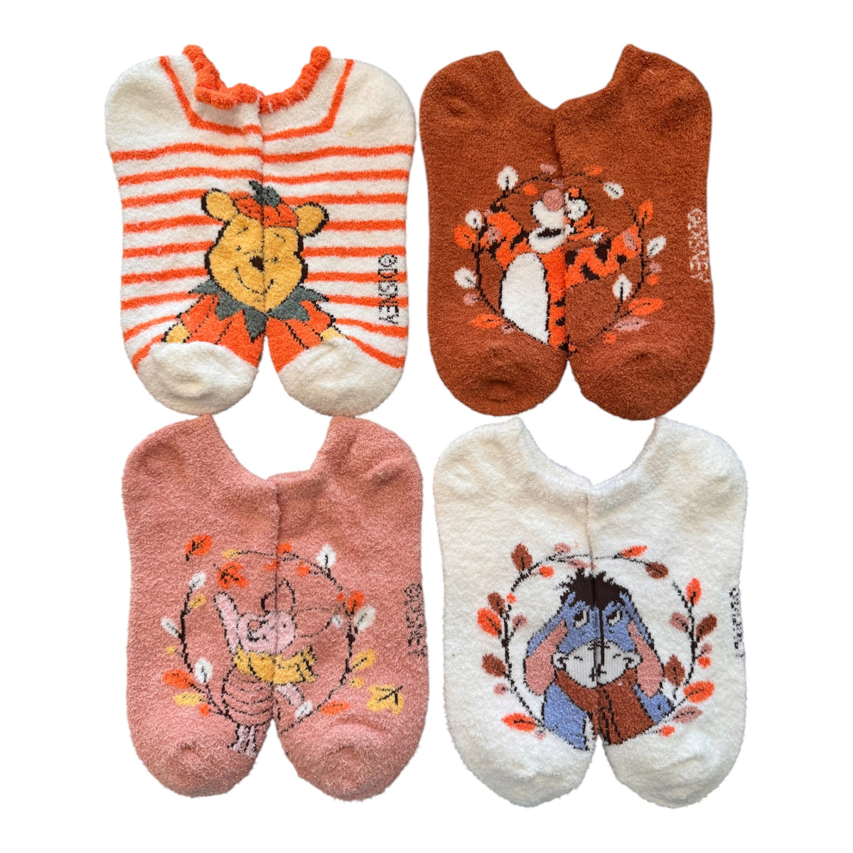 Disney Winnie The Pooh Ladies 4 Pair Of Fuzzy Warm HalloweenLow Cut Socks