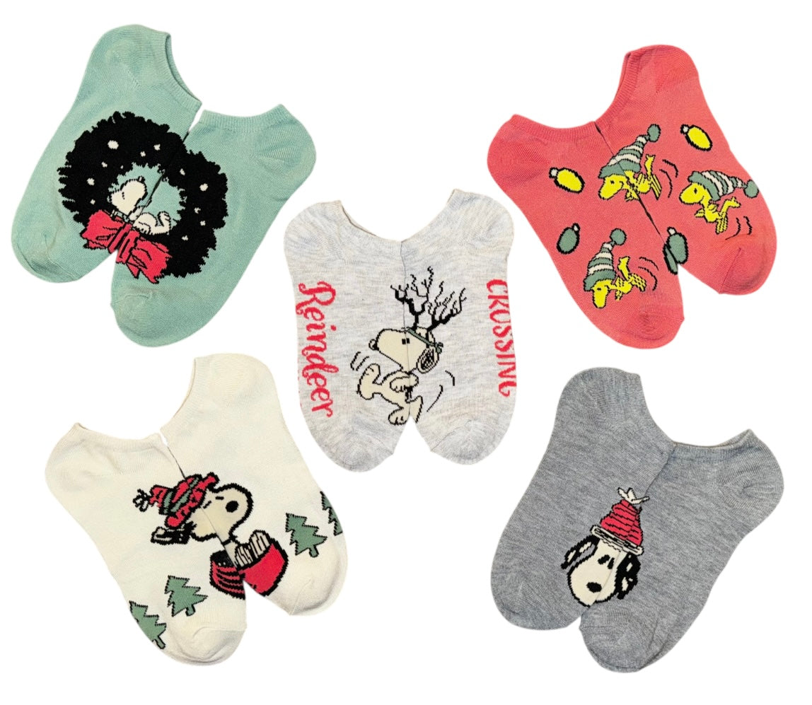 PEANUTS Ladies CHRISTMAS 5 Pair Of Snoopy No Show Socks ‘REINDEER CROSSING’ - Novelty Socks And Slippers